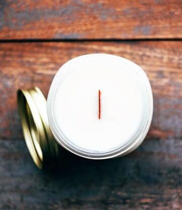 DIY Homemade Candles in Mason Jars