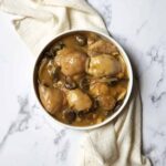 Crockpot Smothered Chicken Thighs